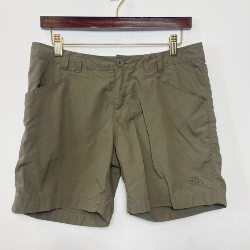 The North Face Green Nylon Hiking Shorts Lightweight Trail Wear Durable Size 10